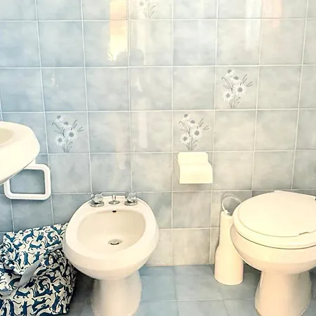 M444 - Marcelli, Comodo Quadrilocale Cielo-terra Con Patio Esterno Apartment Marcelli